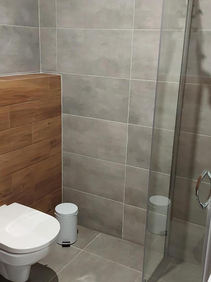 Dom Przy Lesie Villa Wielgie Exteriör bild