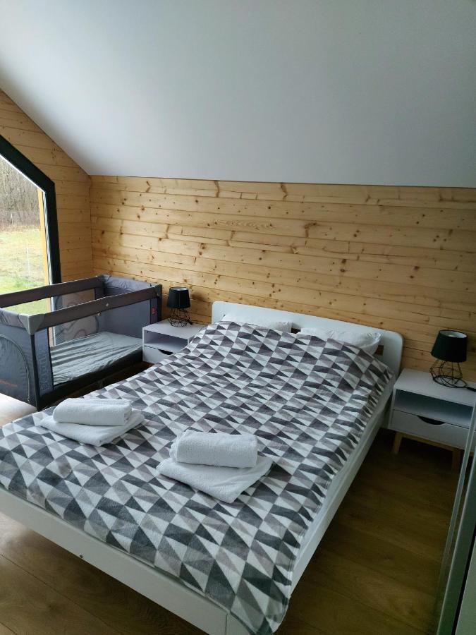 Dom Przy Lesie Villa Wielgie Exteriör bild